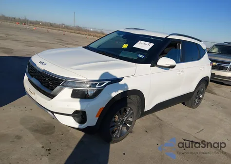 2023 Kia Seltos S z USA, uszkodzony, nr VIN KNDEU2AA4P7448322